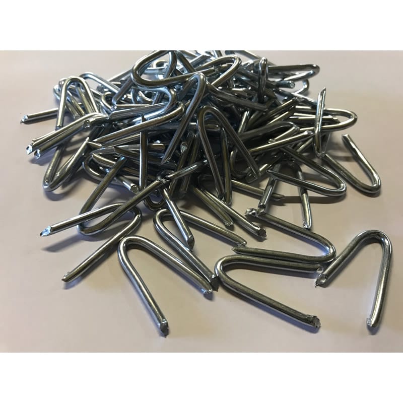 Galvanised Fencing Staples / Unails Northern Poles and Thatching